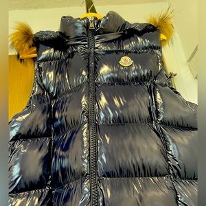 Dark Blue Warm vest Detachable hood.